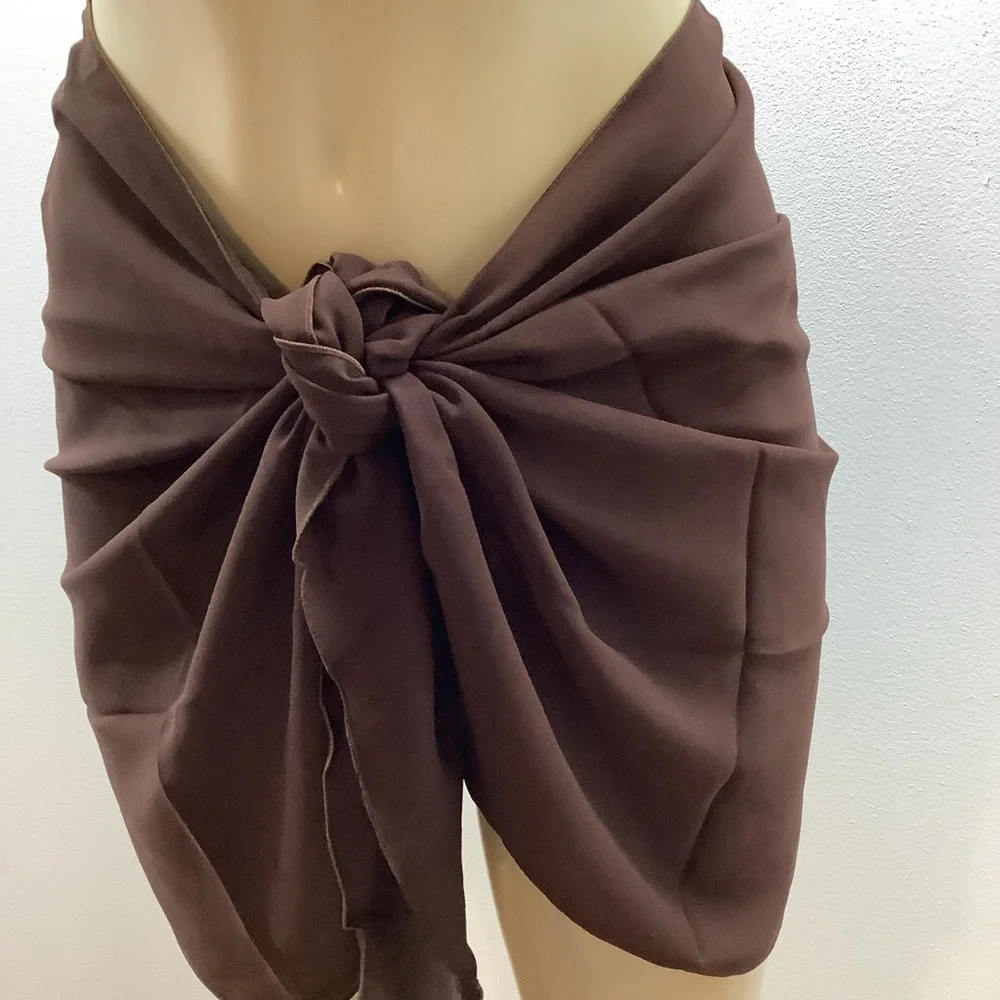 Zuliana Stylish Wrap/Skirt/Scarf in Green, Burgundy and Brown One Size. - Picture 7 of 8
